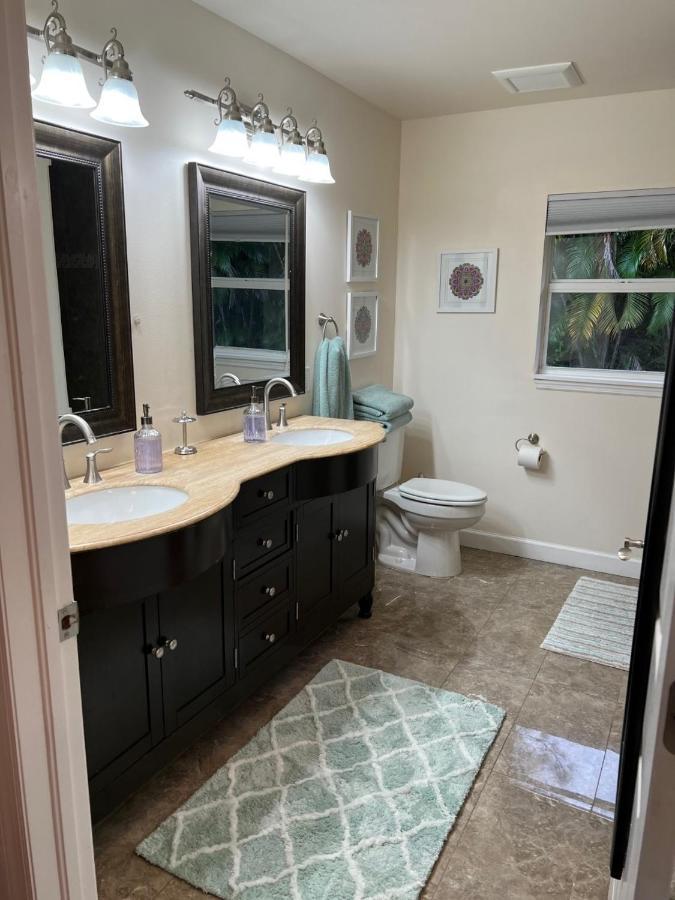 Private Tropical Paradise Guesthouse! Loxahatchee المظهر الخارجي الصورة