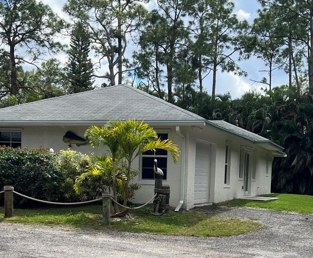 Private Tropical Paradise Guesthouse! Loxahatchee المظهر الخارجي الصورة